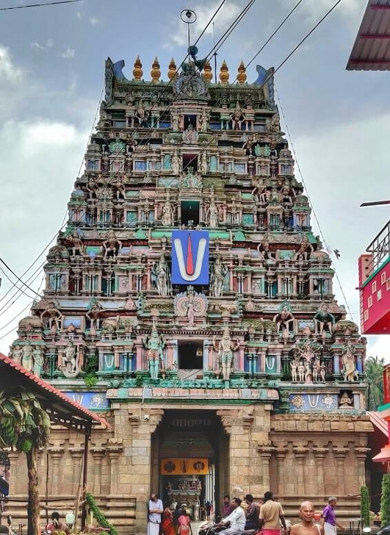 Thiruvinnagar (Oppiliappan Koil) — Oppiliappan (Uppiliappan) & Bhoomidevi Nachiyar (Photo #1)